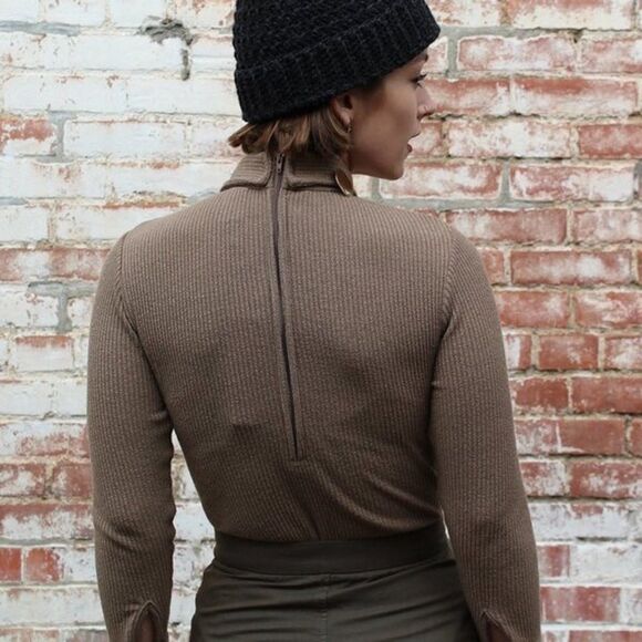 Samantha Pleet Ribbed Cafe Bodysuit XS - Picture 4 of 13